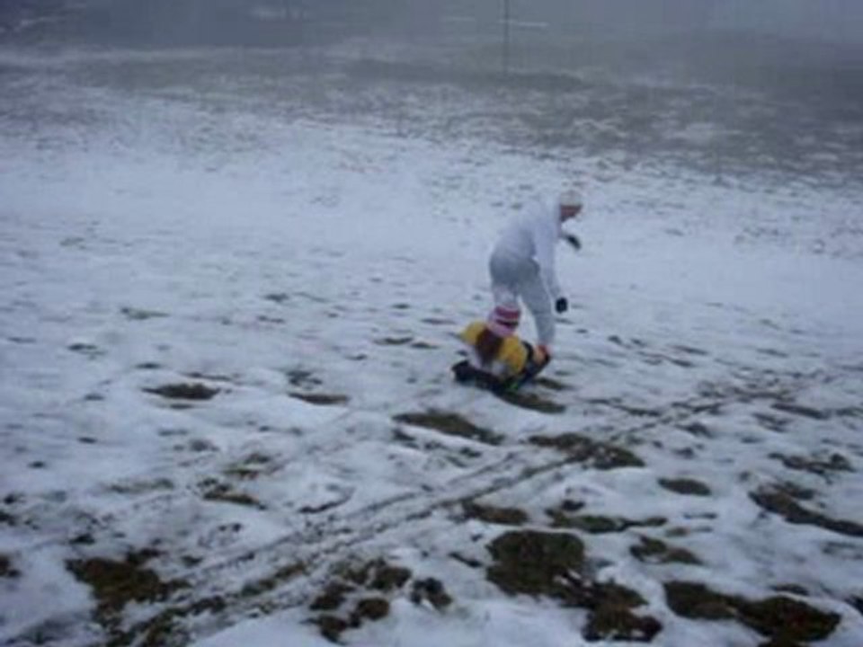 Ma princesse fait de la luge