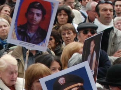 P.O.M MARCHE BLANCHE POUR INGRID BETANCOURT + OTAGES FARC