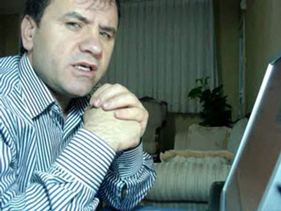 saat 9 ayrılıktır Erzurumda...