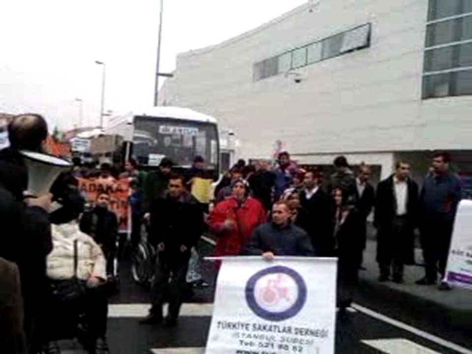 70. YIL HASTANESİ KAPANMASIN EYLEMİ