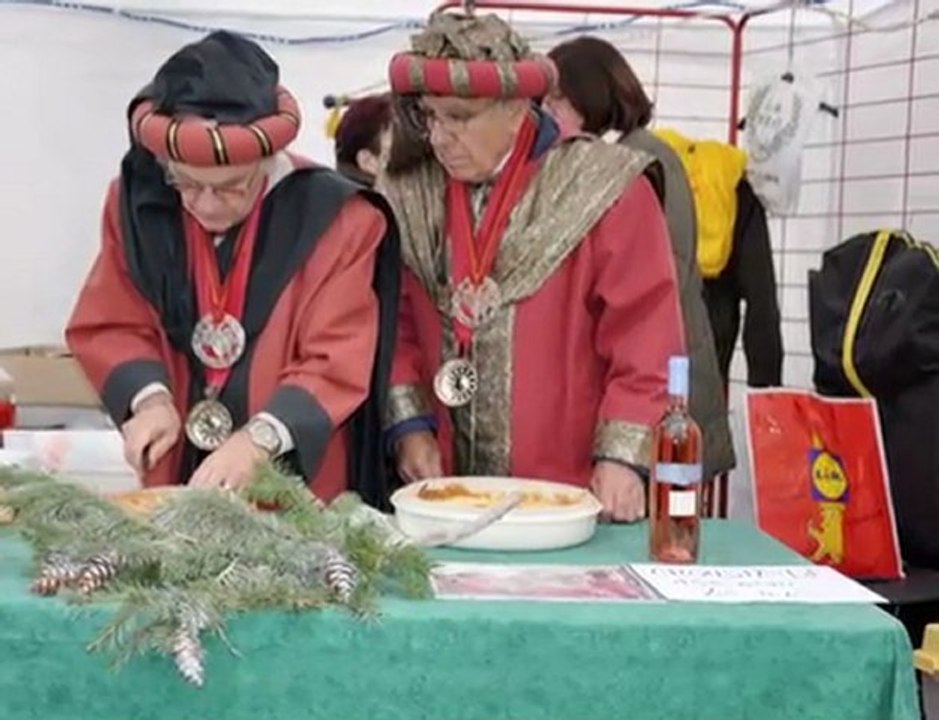 BESSAN - 2009 - Foire internationale de Noel à Bessan le 13 décembre 2009
