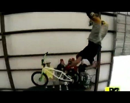 [BMX] First Incredible Body Varial [Goodspeed]