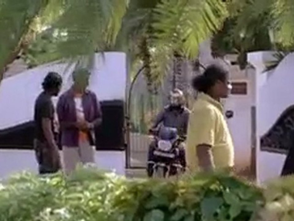 [Tamilkacheri.com]Deepavali Pogadhe DIVX