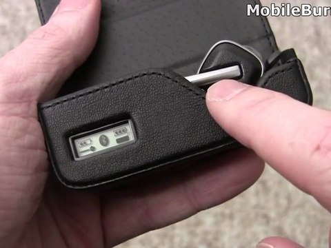 Plantronics Discovery 975 Bluetooth headset