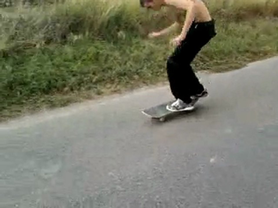 Kick flip body varial