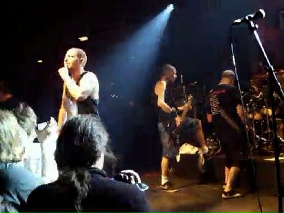 Black Bomb A - "Born to Die" - Trabendo - 2009