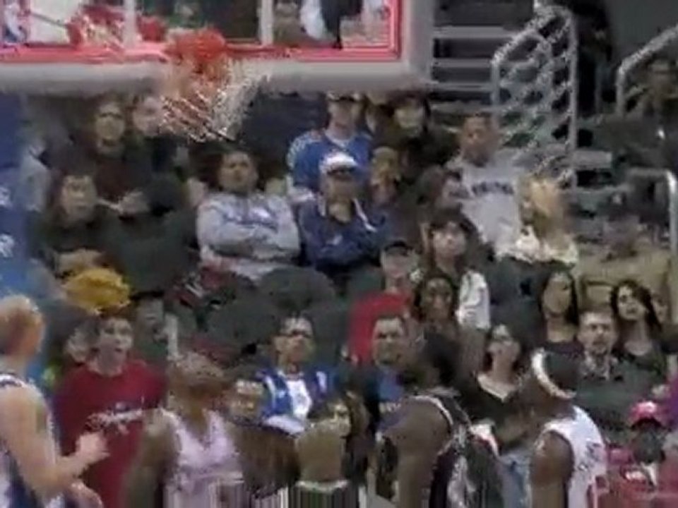 NBA The Spurs bench scores 57 points in a win over the Clipp