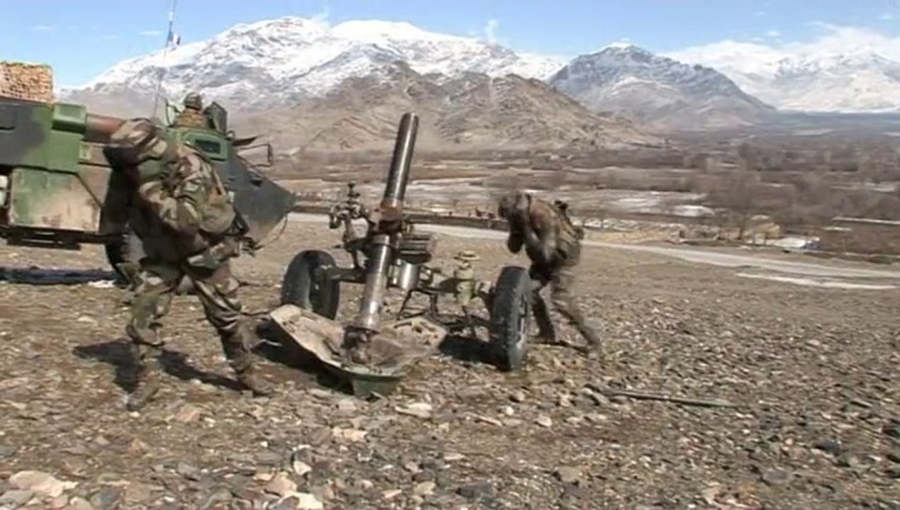 TIR D'ARTILLERIE EN AFHGANISTAN
