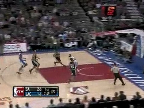 NBA Manu Ginobili strips Baron Davis and feeds George Hill o