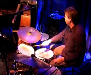 Murat ÖZTÜRK Trio au Duc des Lombards