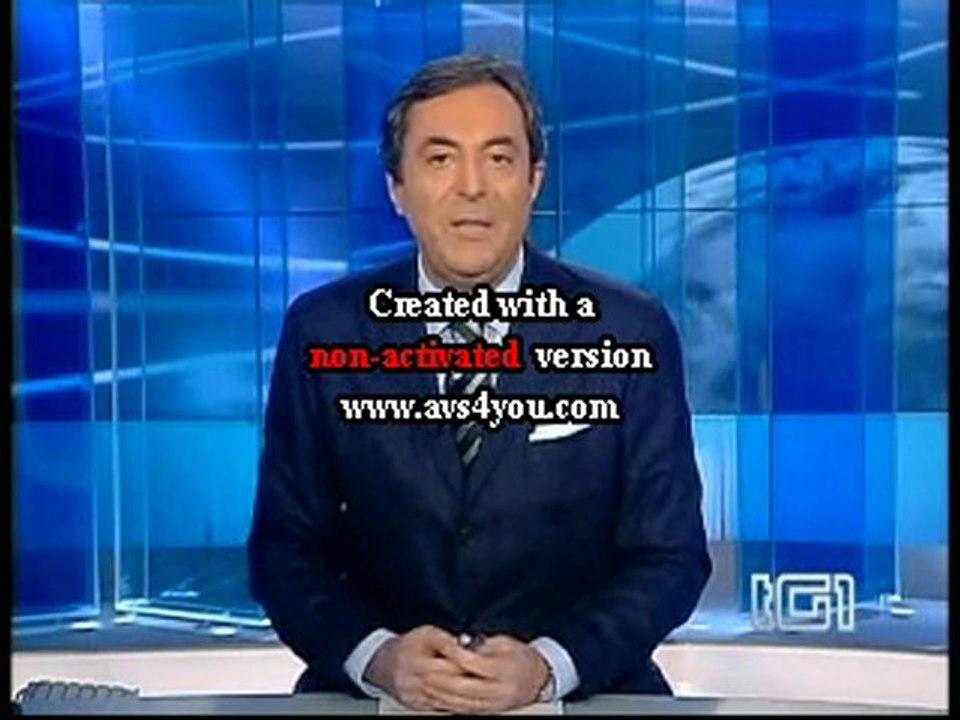 Silvio Berlusconi aggredito alla fine di un comizio