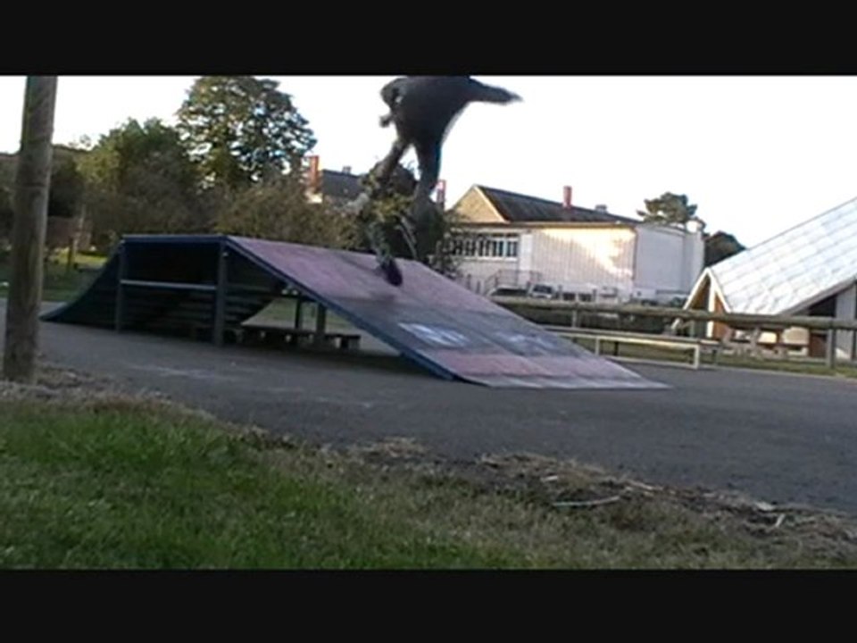 Flip give me flip, let me see a flip