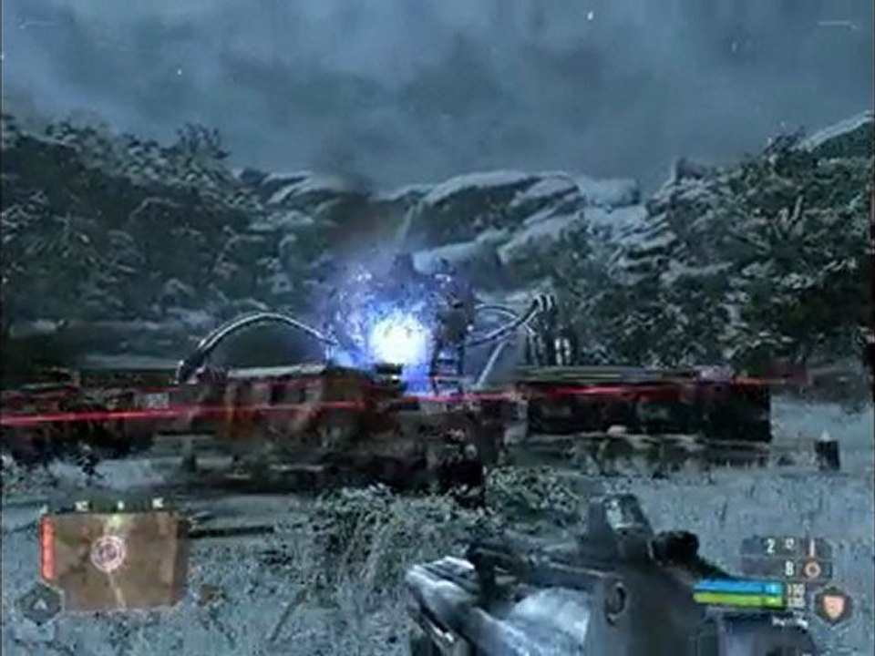 Crysis Warhead combat Exosquelette Géant [Extrait]