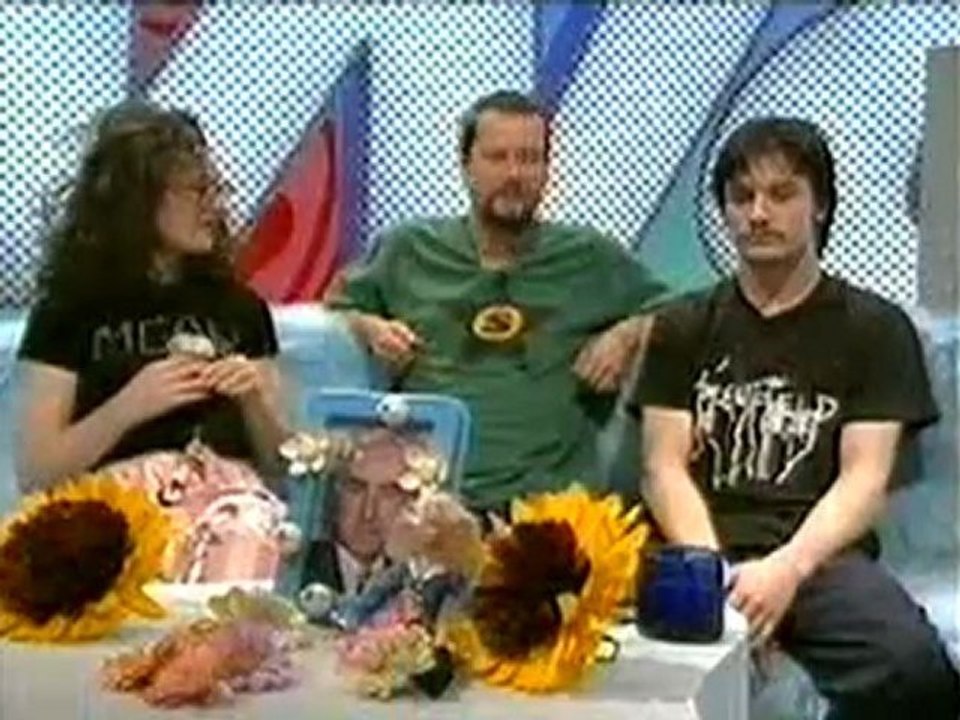 WORD S5E14.PT3 / SHARON STONE / FAITH NO MORE / JULIANA