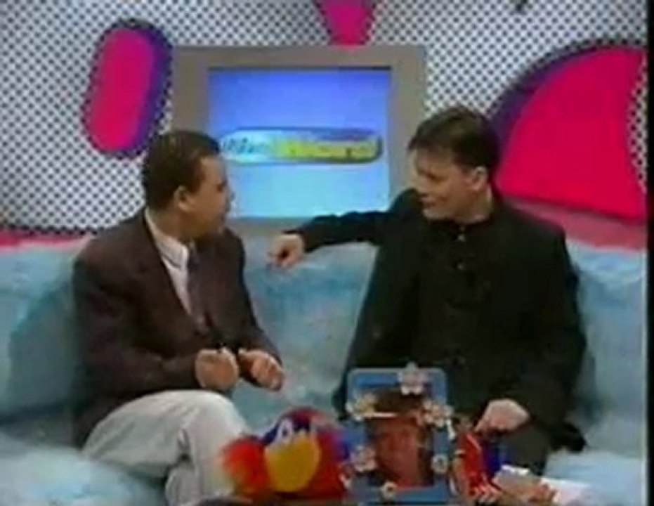 WORD S5E15.PT1 / NEDS ATOMIC DUSTBIN / BITTER CRAIG CHARLES