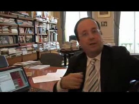 Rénovation du PS: François Hollande lance un blog sur Inte