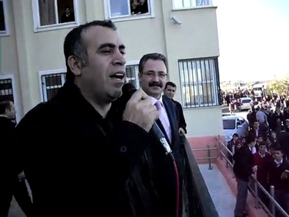 HAluk Levent Esentepe İMKB Lisesi