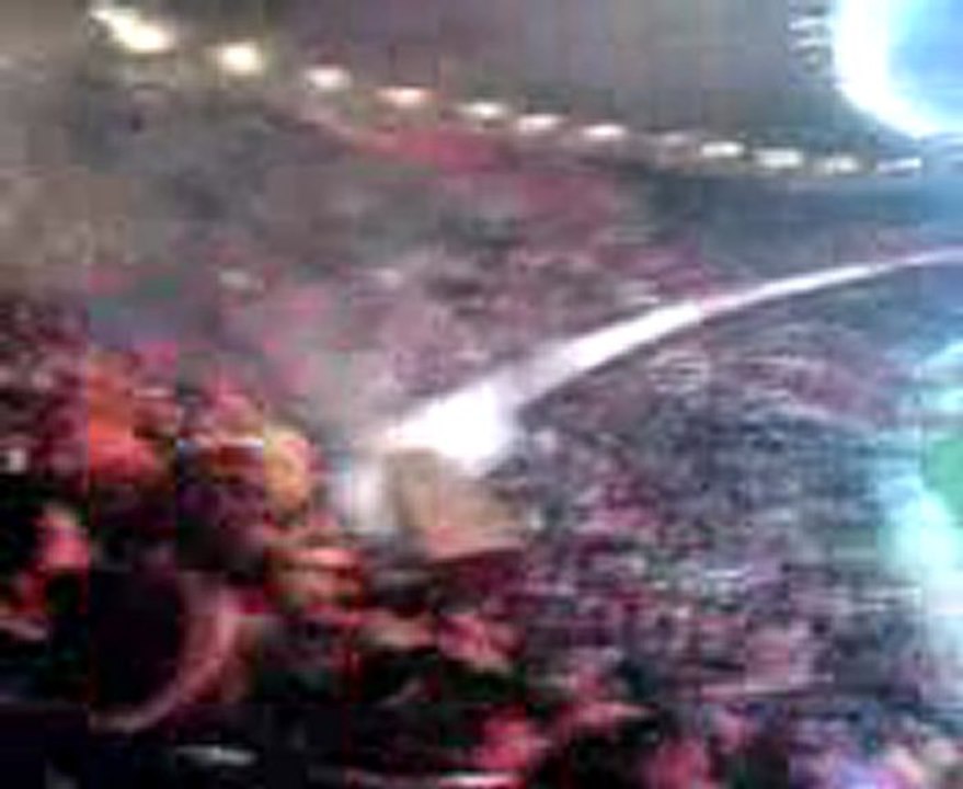 PSG-ASSE : Magnifique ambiance (tifo, fumi, chants) en ATKS