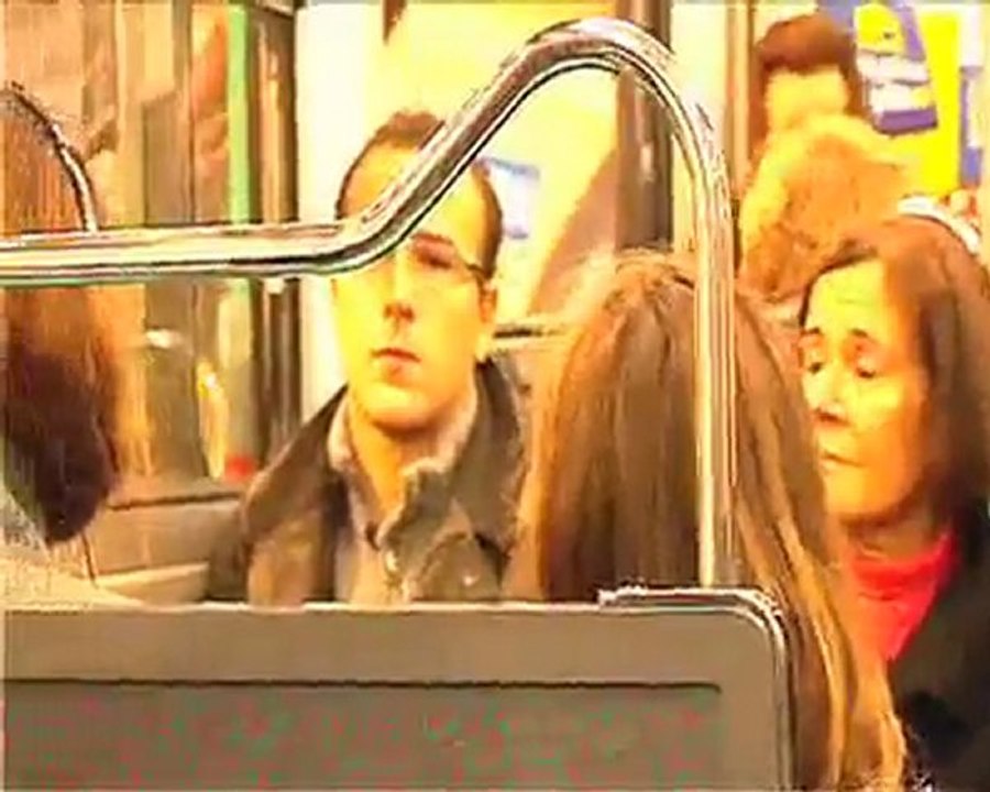 STYLR - Metro - Paris