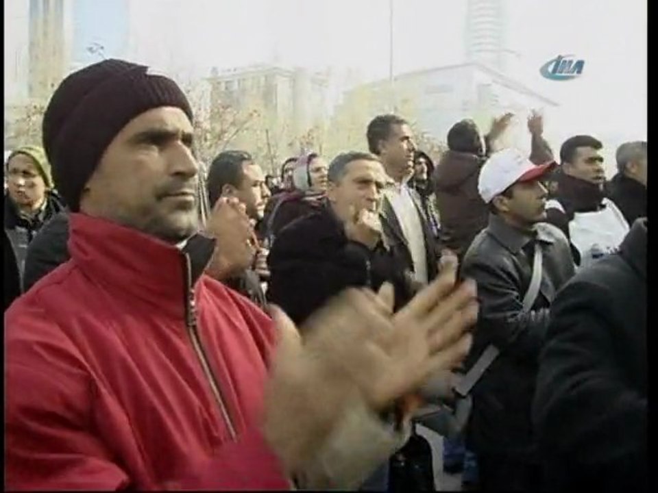 Tekel İşçileri AK Parti Genel Merkezi Önünde