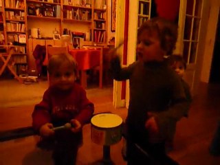 Romain et Théo chantent encore (et encore)