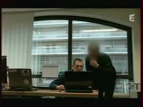 Enquete sur les cybercriminels. Envoye special: P3
