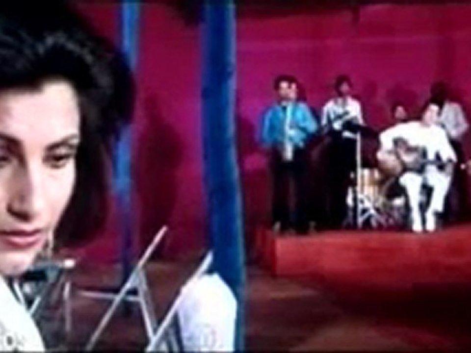 chehra hai ya