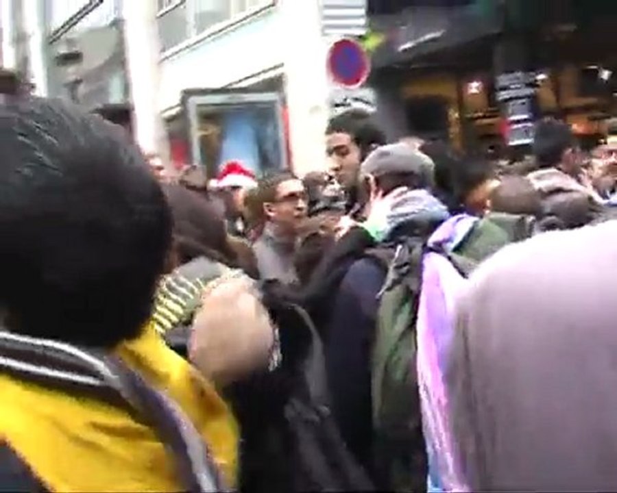 Kiss-in contre l'homophobie, Paris 12/12/09