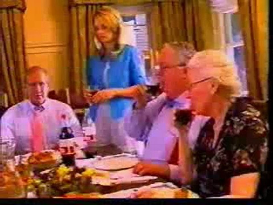 cola turka kamera arkası