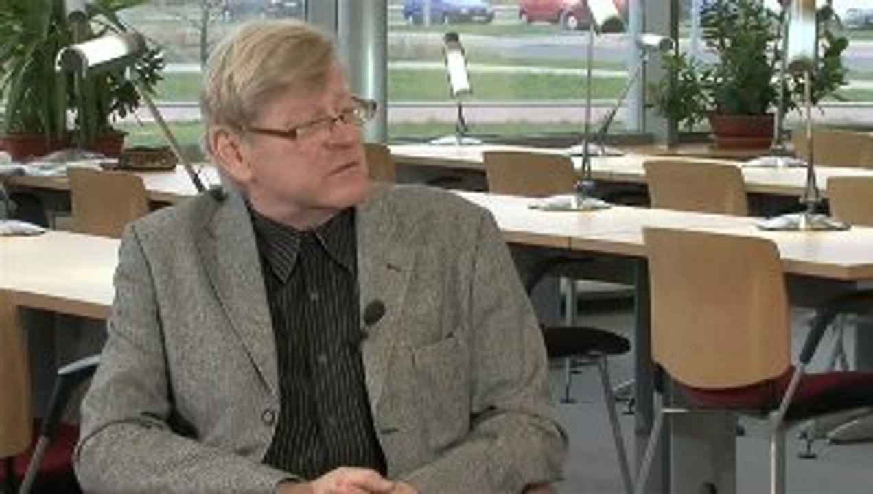 Miedzy Nami Plus - Krzysztof Mroziewicz