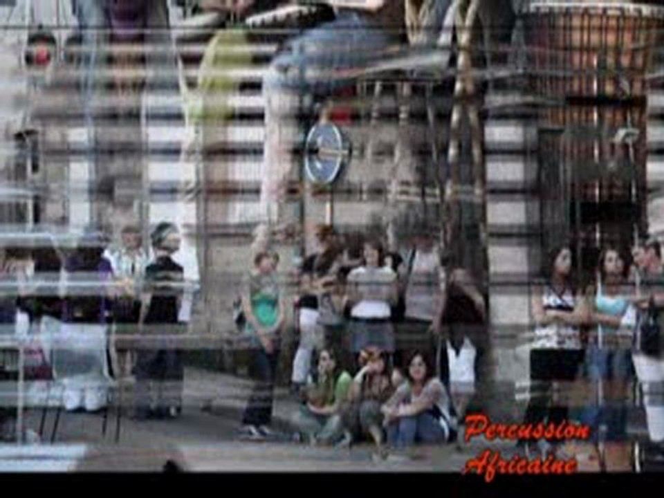 Montage photos de l'atelier percussions africaines