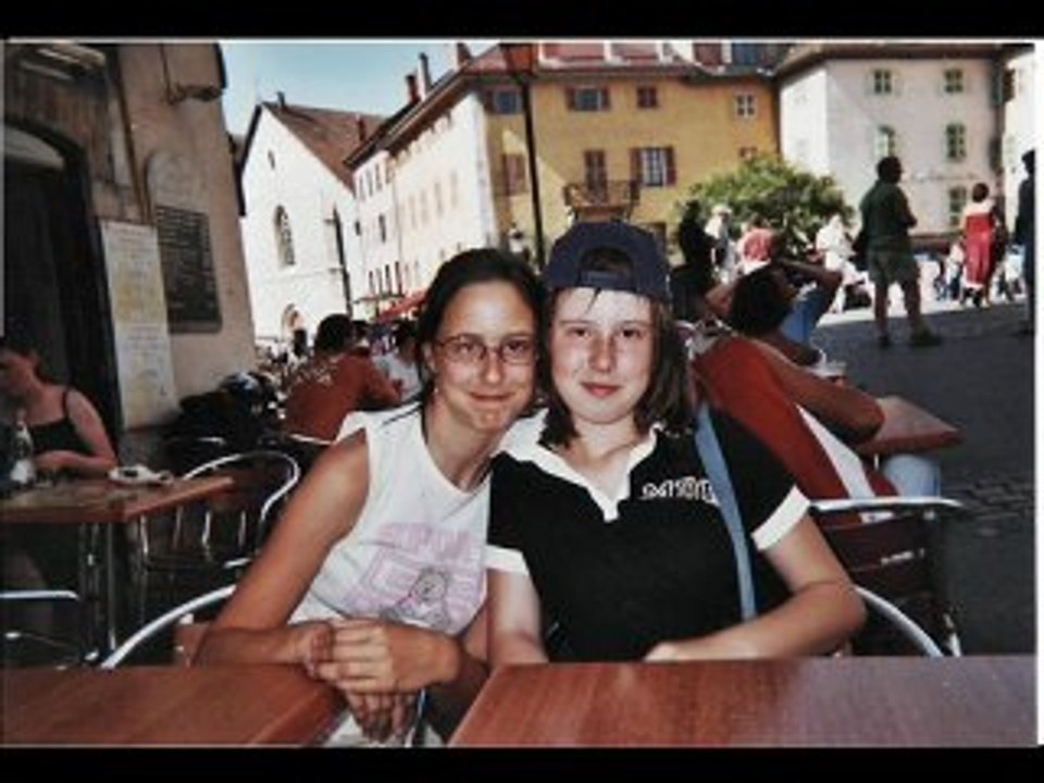 ma soeur,mon tonton,mes potes,la rigolade,la vie quoi...