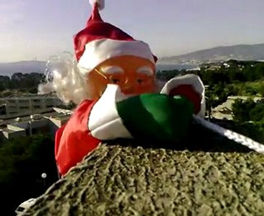 papa noel avec vue panoramique et les canadaires en test :