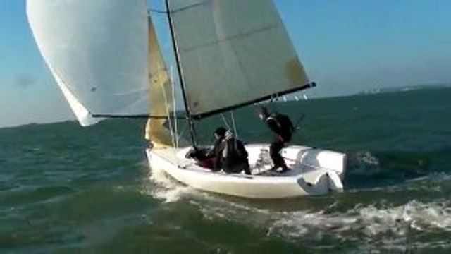 Match-racing - Elliott au largue - Equipage LE BERRE