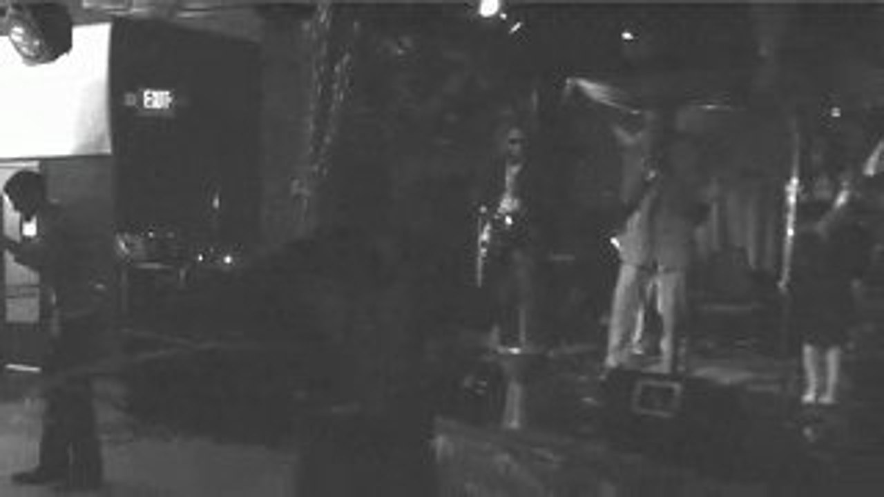 Twisted Wish Holiday Healing Show - Shouting Daylight