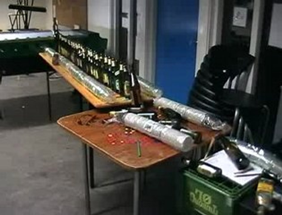 Un effet dominos avec des bouteilles de bière