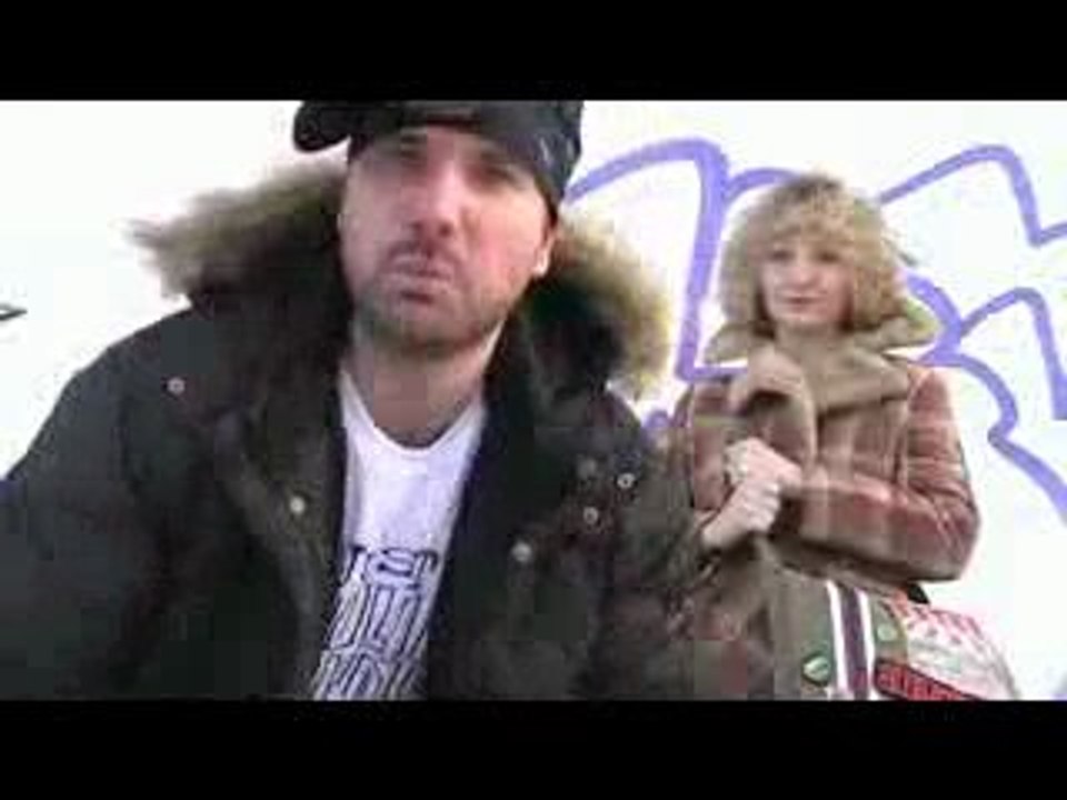 'Everyday Normal Crew' nouveau clip de Jon Lajoie