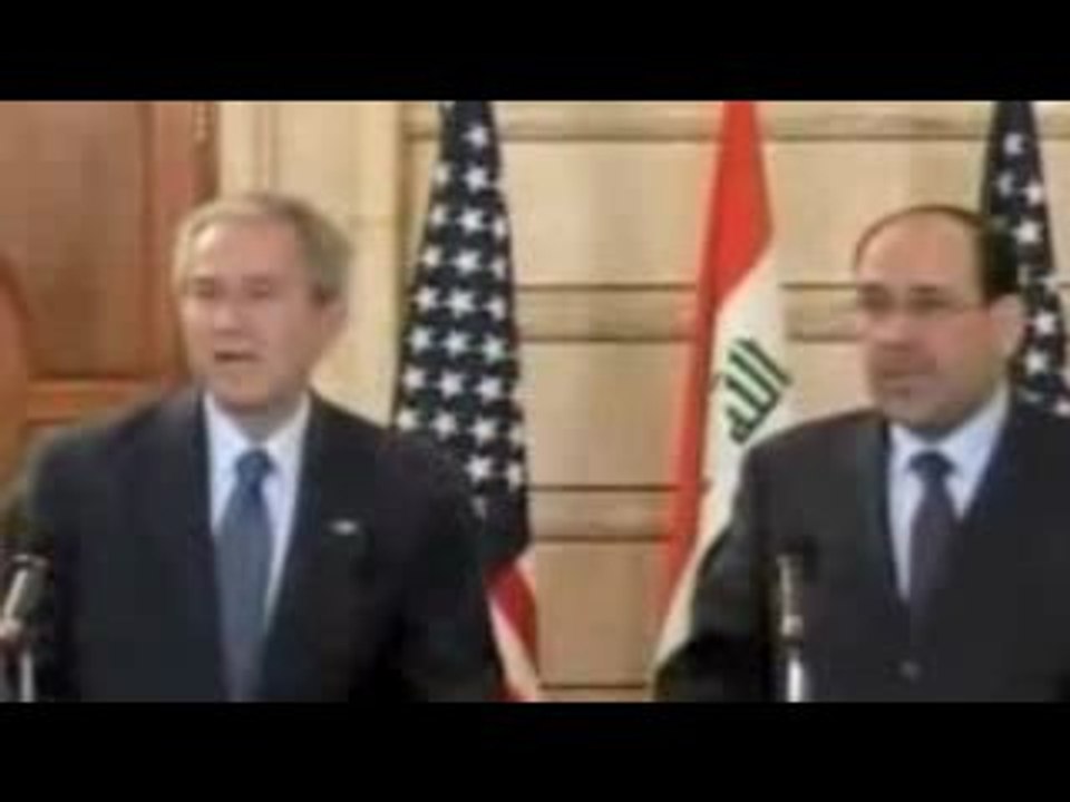 Bush : Et si le journaliste n'avait pas eu de c...
