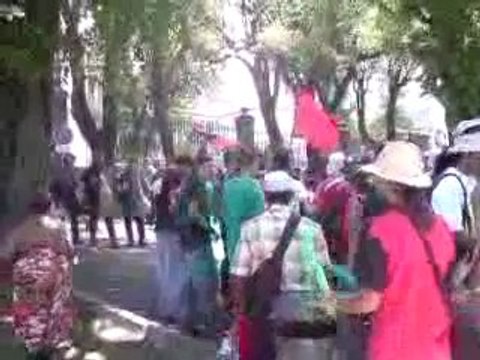 Manifestation devant la Préfecture de la Réunion