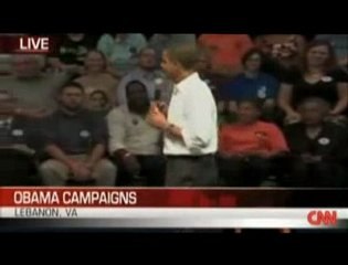 Obama compare l'équipe de McCain à un 'cochon' avec du rou