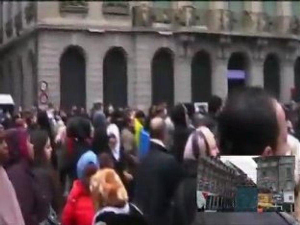 12.09.2009 Isvicrenin baskenti BERN - Minarett Verbot in der