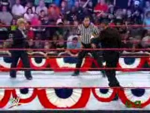 Hillary Clinton - Barack Obama: le match de catch!