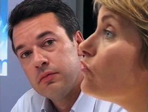 MAG Sarkozy, 1er anniversaire à l`Elysée: une année zéro?