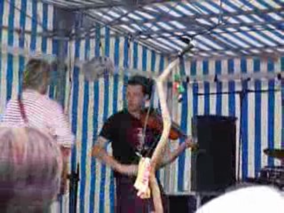 Concert de rock celtique.. Shoespolishers