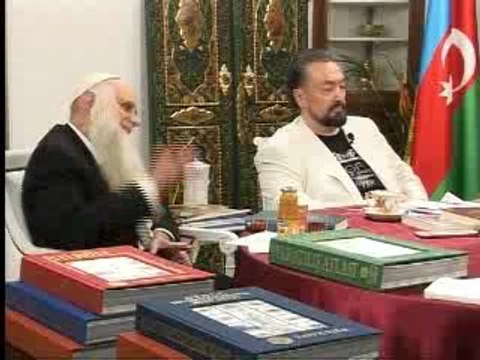 Adnan Oktar röportajı direction of mecca jarusalem_ing