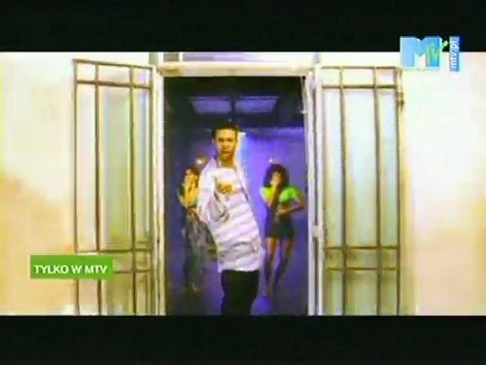 Shaggy vs Holly valance - Boombastic Kiss