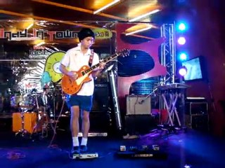 Enter Sandman Live @ Indy In Town Central World By Pom