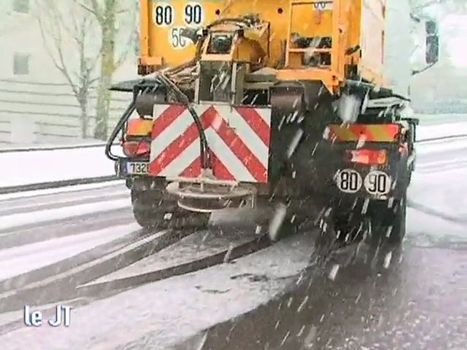 Angers dans la neige