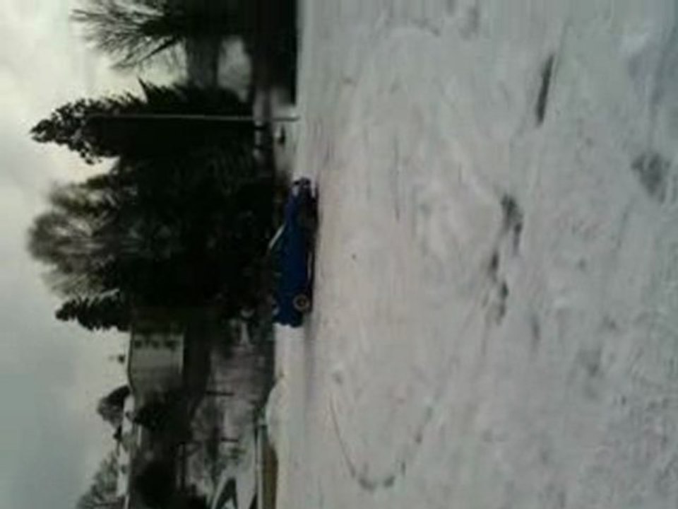 Impreza dans la neige