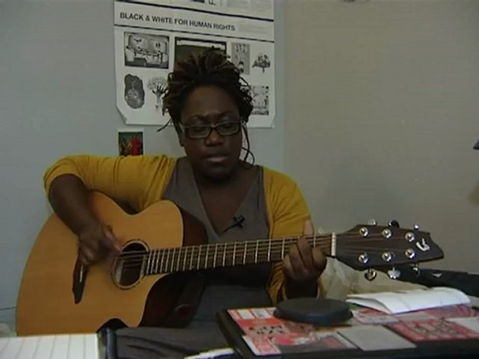 Mélissa Laveaux : "Folk by default"